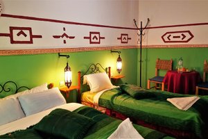 Room & Suite