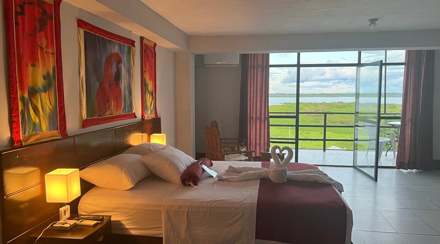 Habitación Matrimonial Superior con Vista al Río