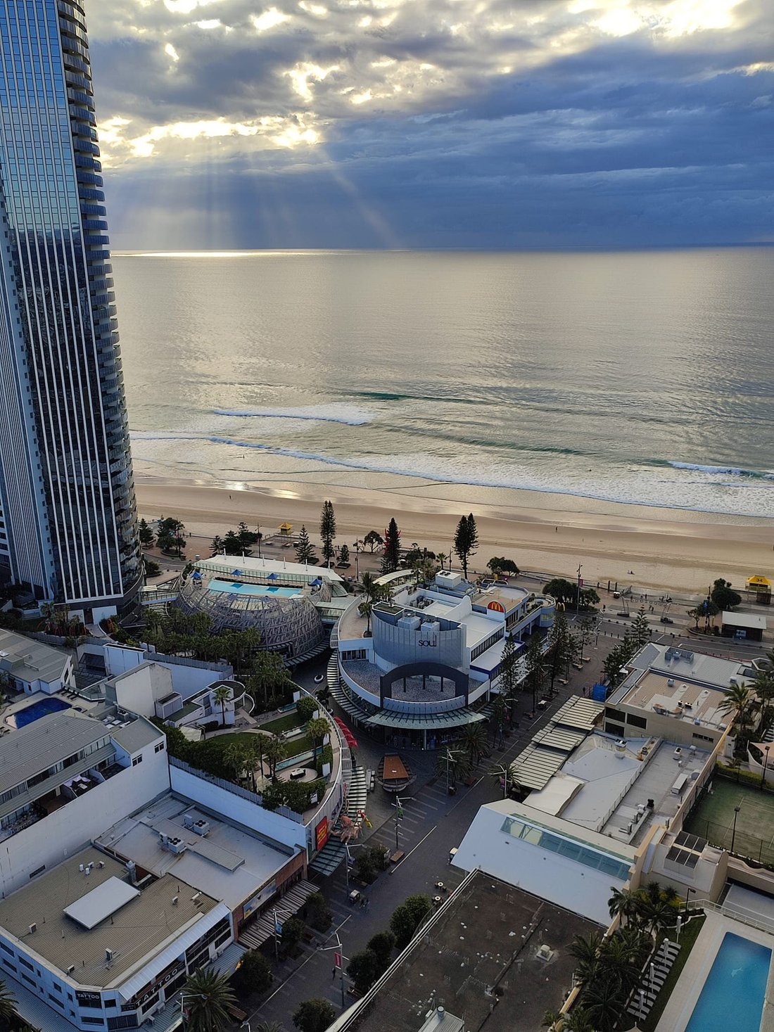 NOVOTEL SURFERS PARADISE HOTEL $122 ($̶1̶5̶3̶) - Updated 2022 Prices ...