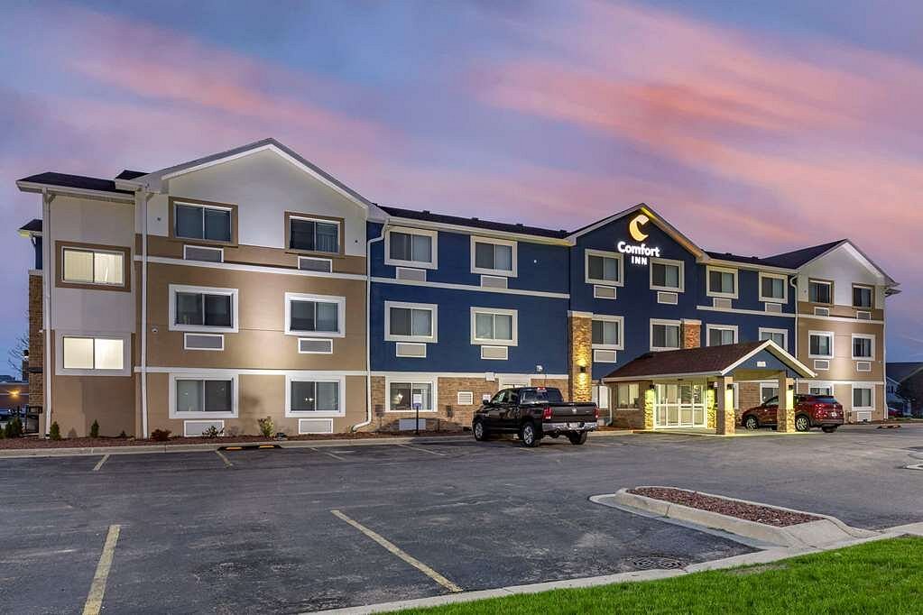 cheap hotels in racine wi