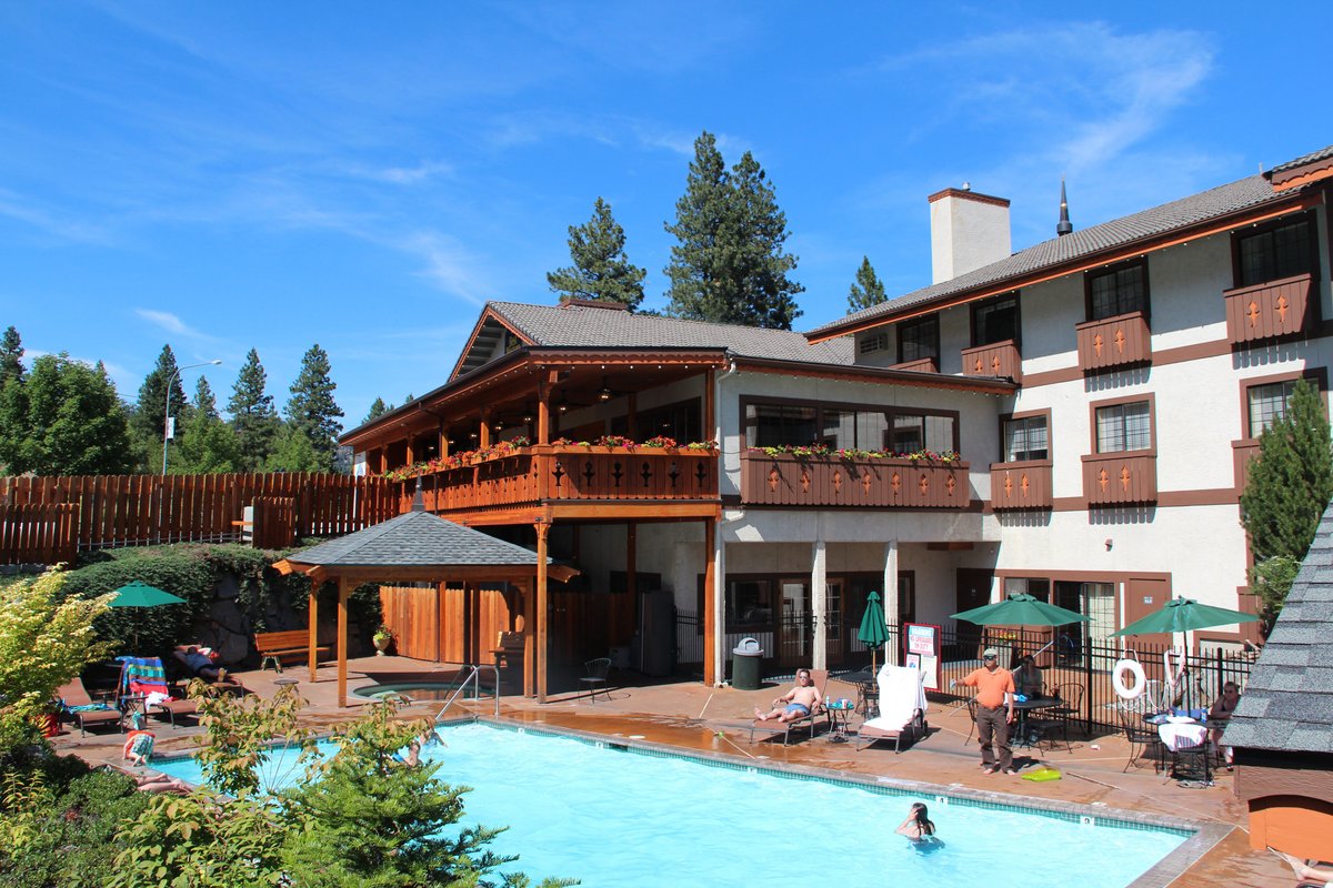 Icicle Village Resort Pool Pictures & Reviews - Tripadvisor