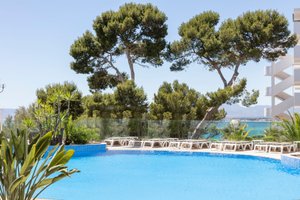Pool und Strand