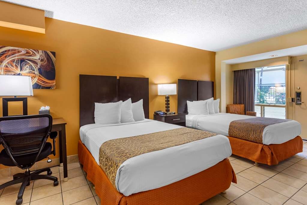 Hotel photo 76 of Best Western The Plaza Hotel.