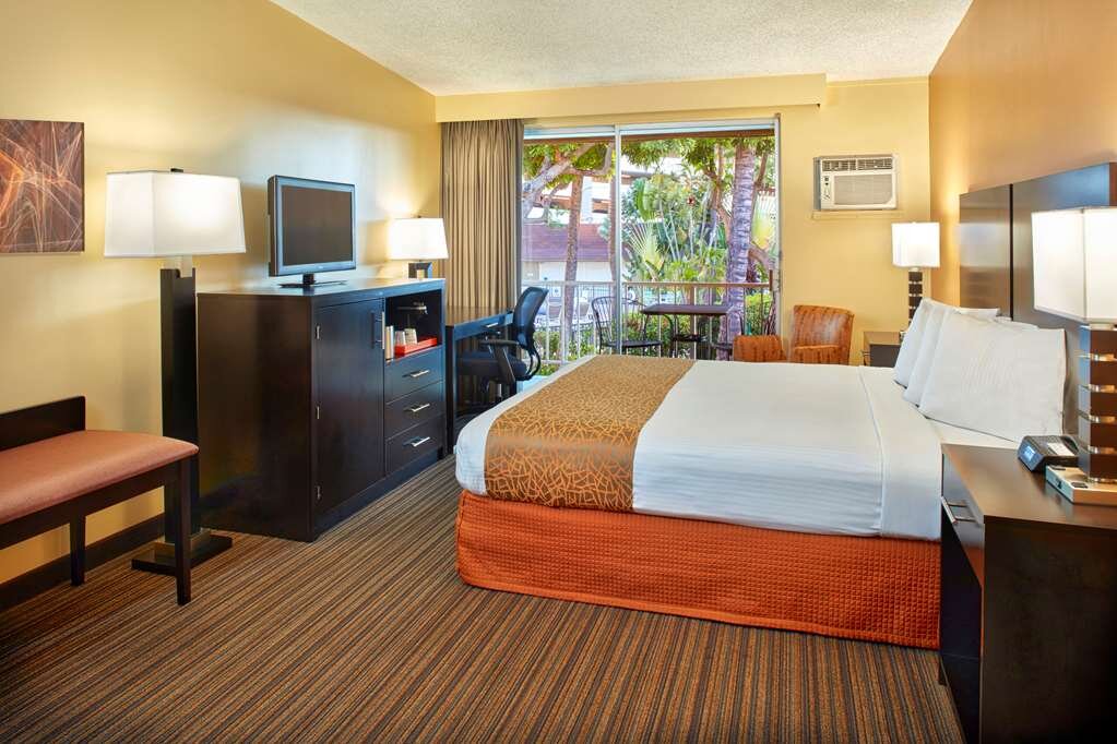 Hotel photo 79 of Best Western The Plaza Hotel.