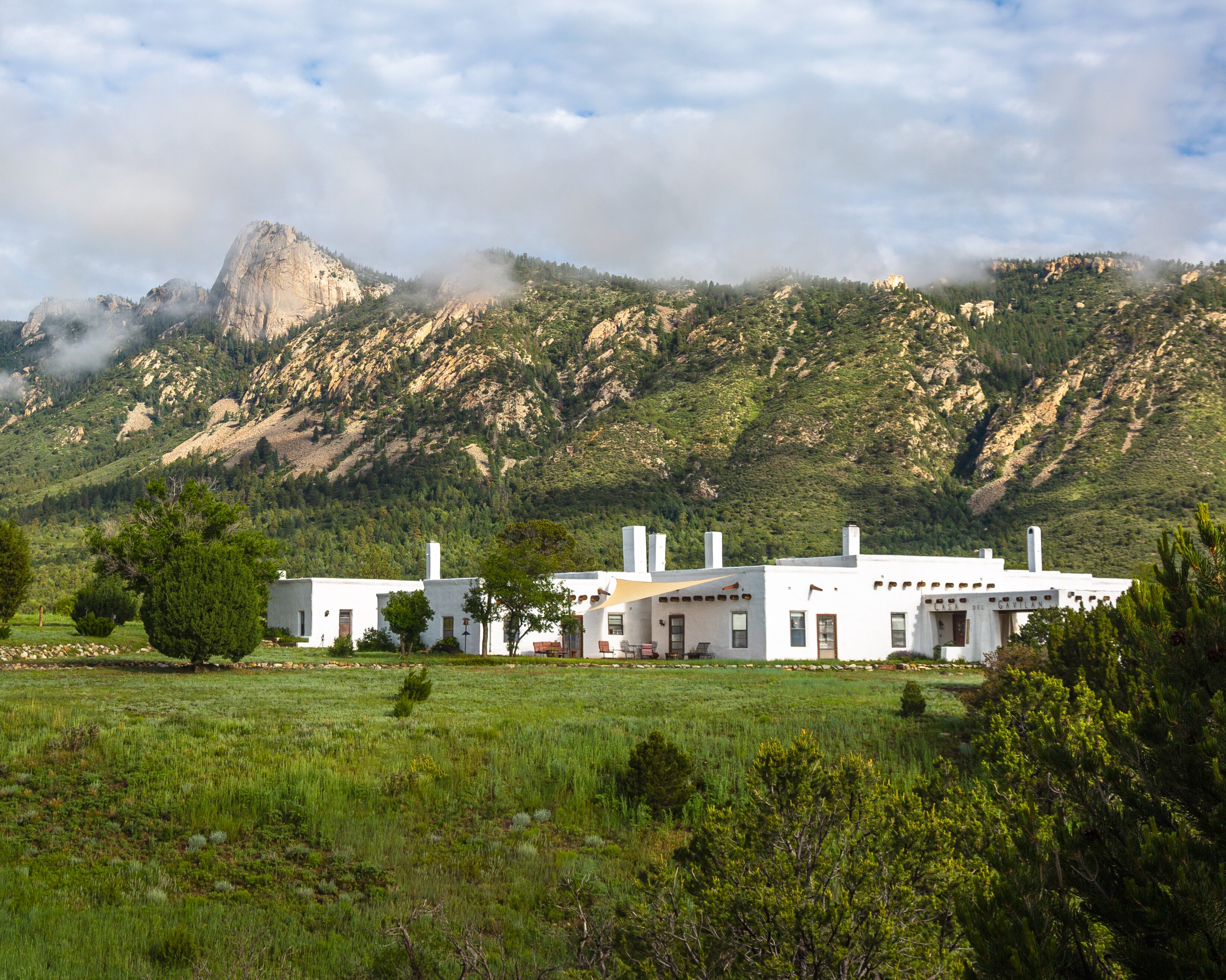 CASA DEL GAVILAN HISTORIC INN Desde $3,916 (Cimarron, Nuevo Mexico ...