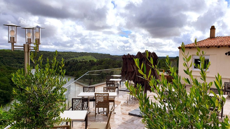 Une partie de la terrasse