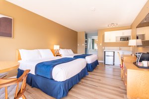 Room & Suite