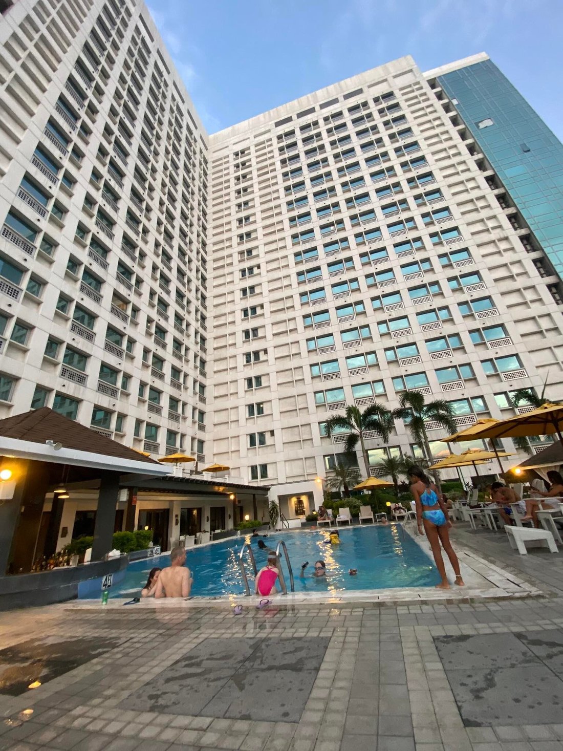 QUEST HOTEL AND CONFERENCE CENTER - CEBU (AU$60): 2022 Prices & Reviews ...