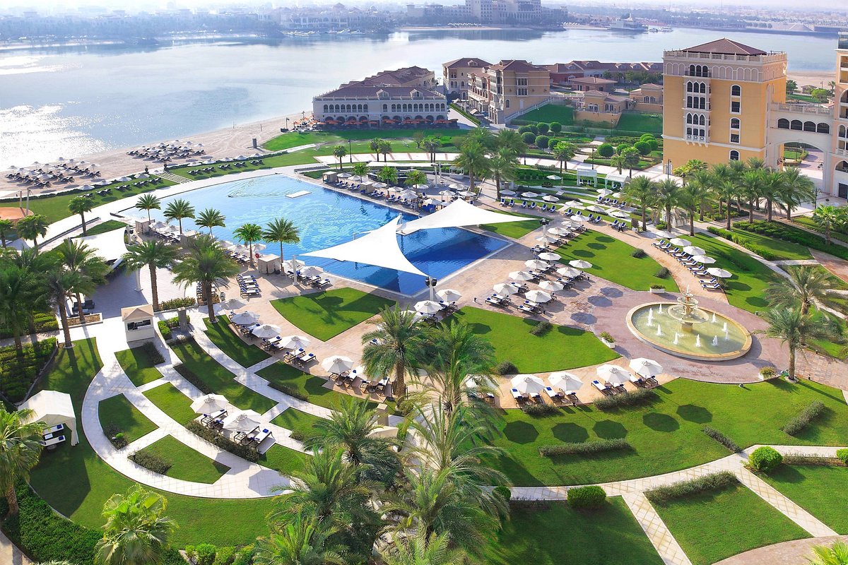 The Ritz-Carlton Abu Dhabi, Grand Canal, hotel em Abu Dabi