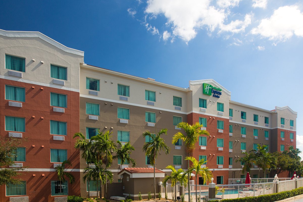 THE 10 BEST Pembroke Pines Hotel Deals (Aug 2022) - Tripadvisor