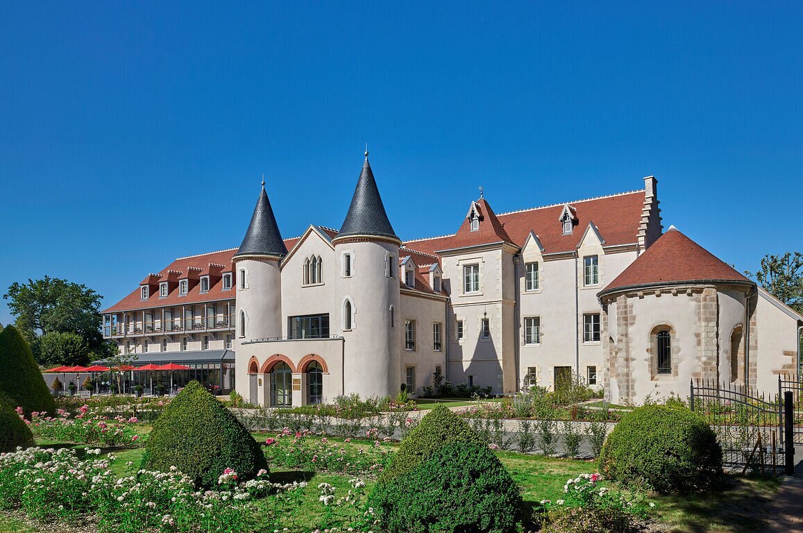 Château Saint-Jean, hôtel à Auvergne