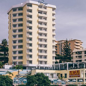 Muthu Raga Madeira Hotel Exterior
