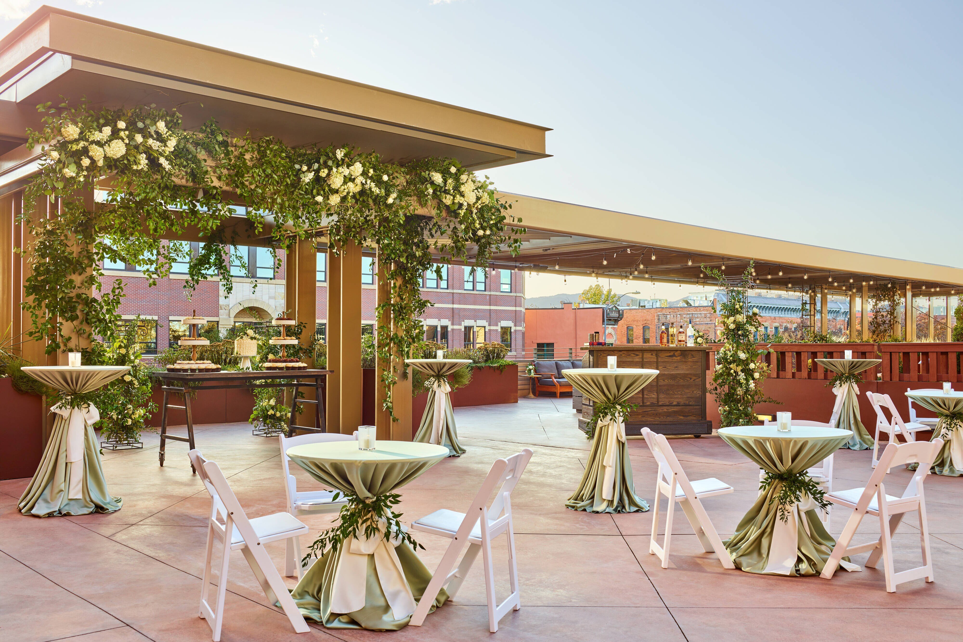 THE ELIZABETH HOTEL AUTOGRAPH COLLECTION 186 2 4 8 Updated   Outdoor Terrace Receptions 