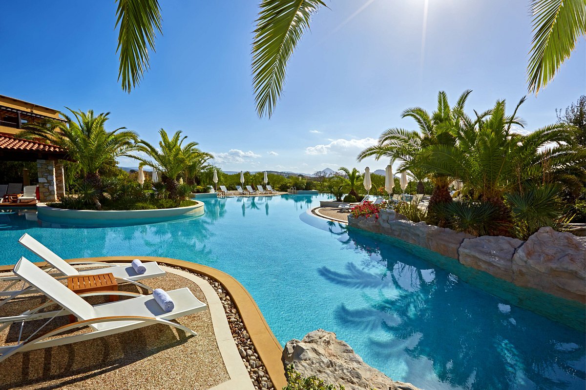 The Westin Resort, Costa Navarino, hotel in Greece