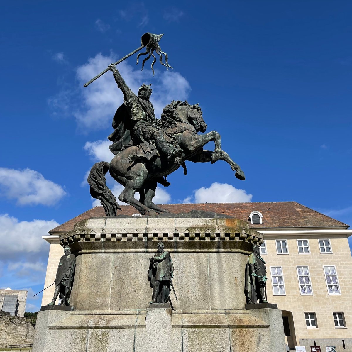 william the conqueror statue