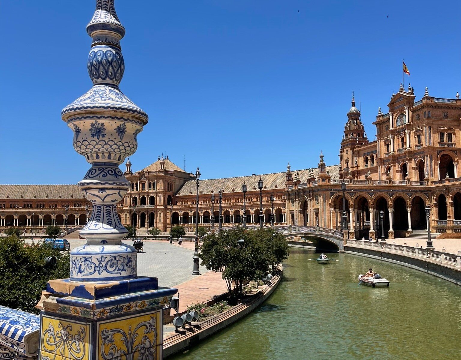 Barcas Plaza Espana (Seville) - All You Need to Know BEFORE You Go