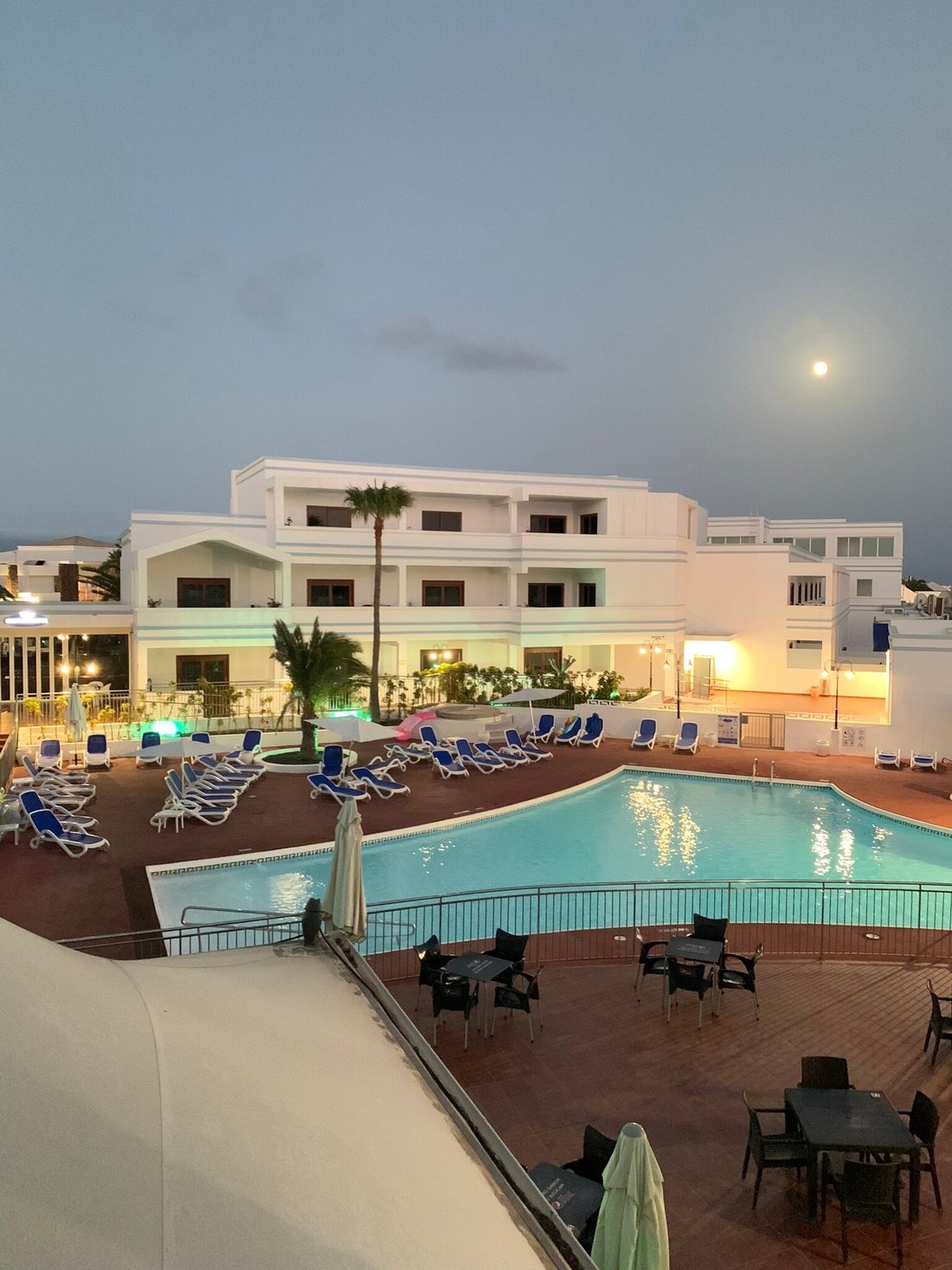 APARTAMENTOS OCÉANO - Updated 2024 Prices & Hotel Reviews - Lanzarote/Costa  Teguise