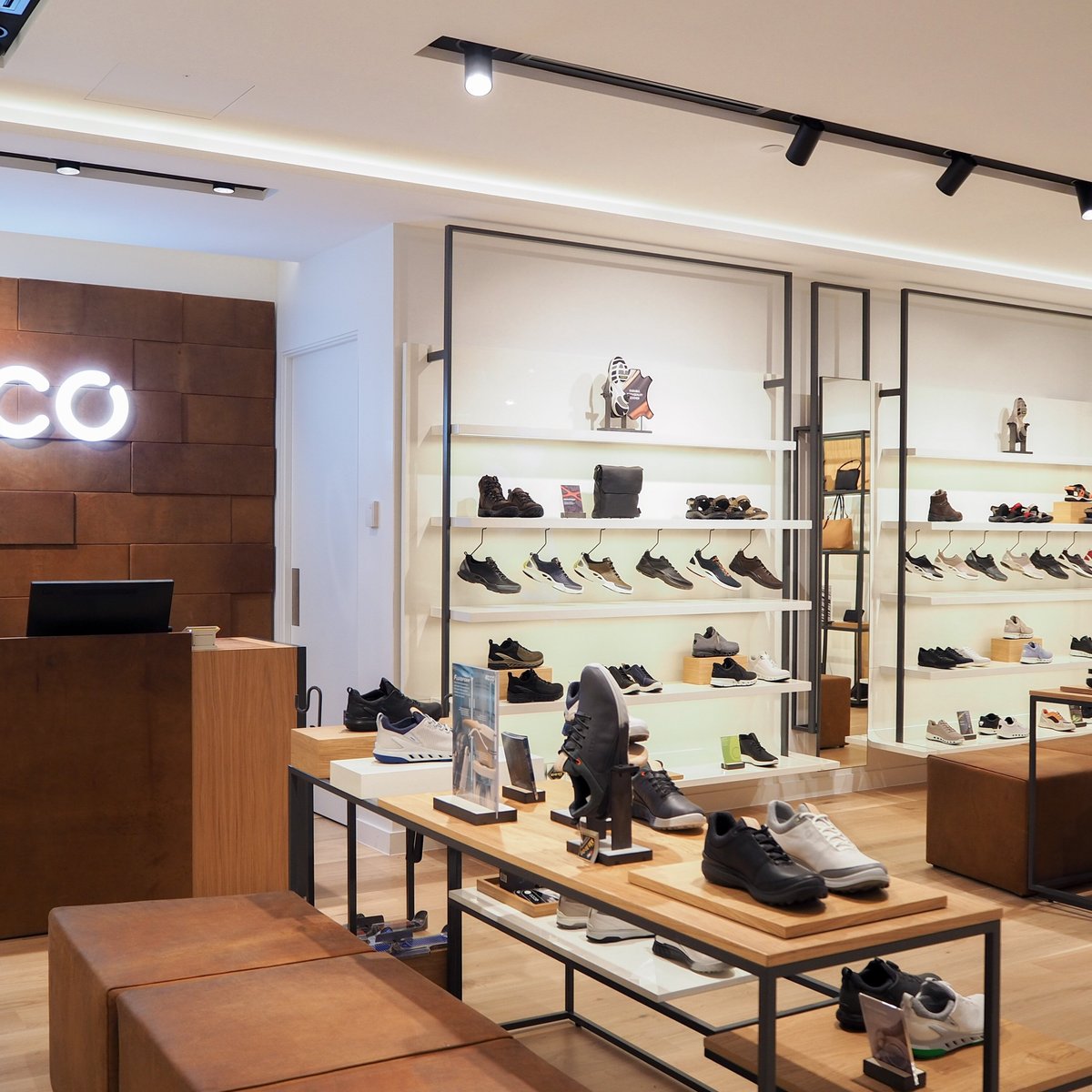 Ecco Westfield Sydney (Australia): Hours, Address - Tripadvisor