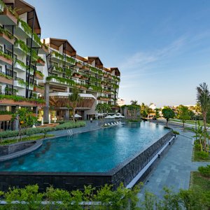 Take a refreshing dip at our infinity pool