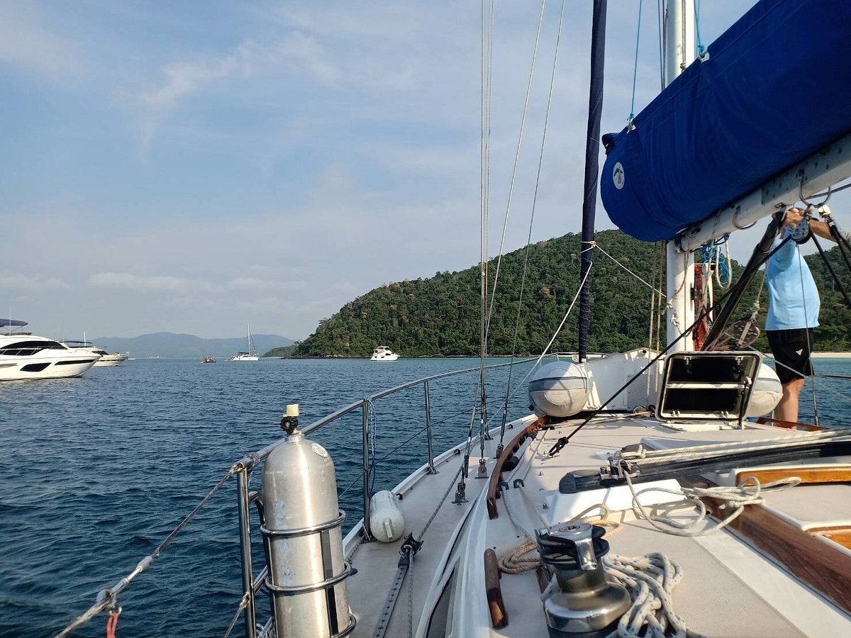 sailquest sailing school iyt yacht training thailand