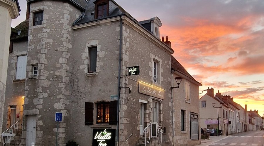 La Vieille Tour image 2 - Full view
