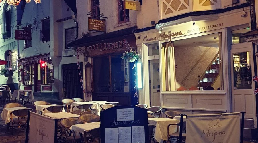 Maison Meejana