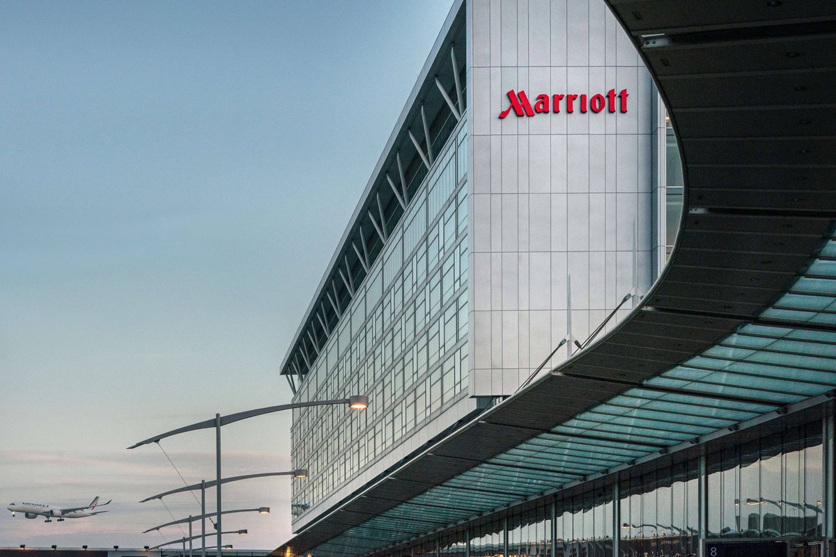 MONTREAL AIRPORT MARRIOTT IN-TERMINAL HOTEL - Updated 2022 Prices ...