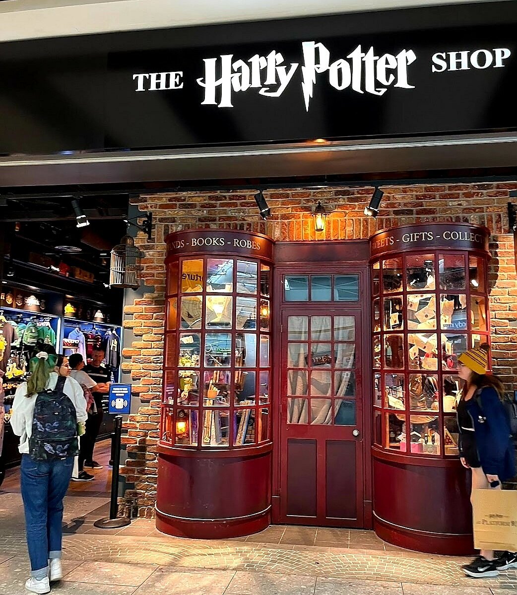 Don't Miss Out on These 11 Best Harry Potter Shops in London!
