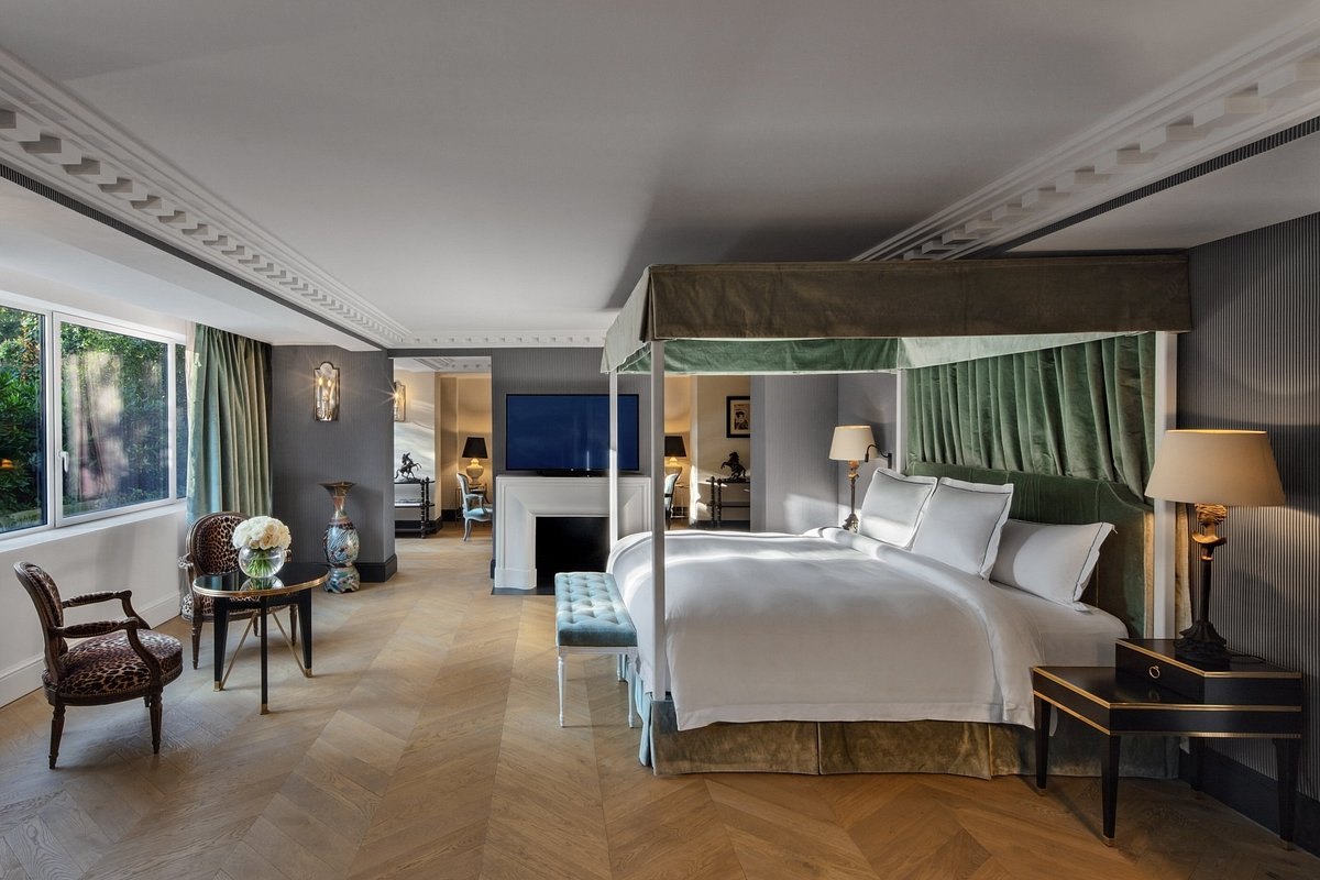 Hôtel de Berri Champs-Élysées, a Luxury Collection Hotel, Paris, hotel in Parijs