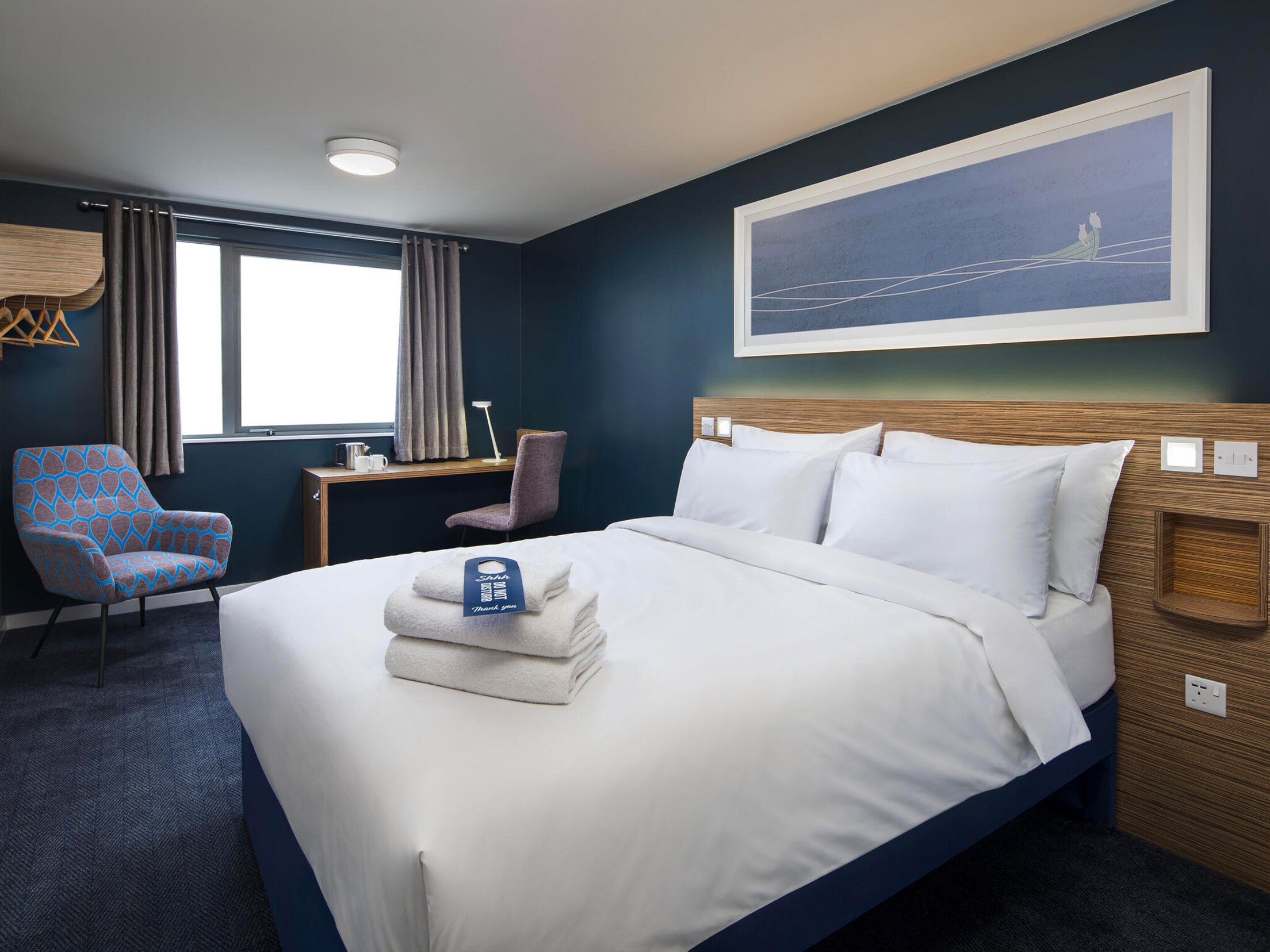 TRAVELODGE EDINBURGH CENTRAL QUEEN STREET $55 ($̶1̶0̶9̶) - Updated 2022 ...