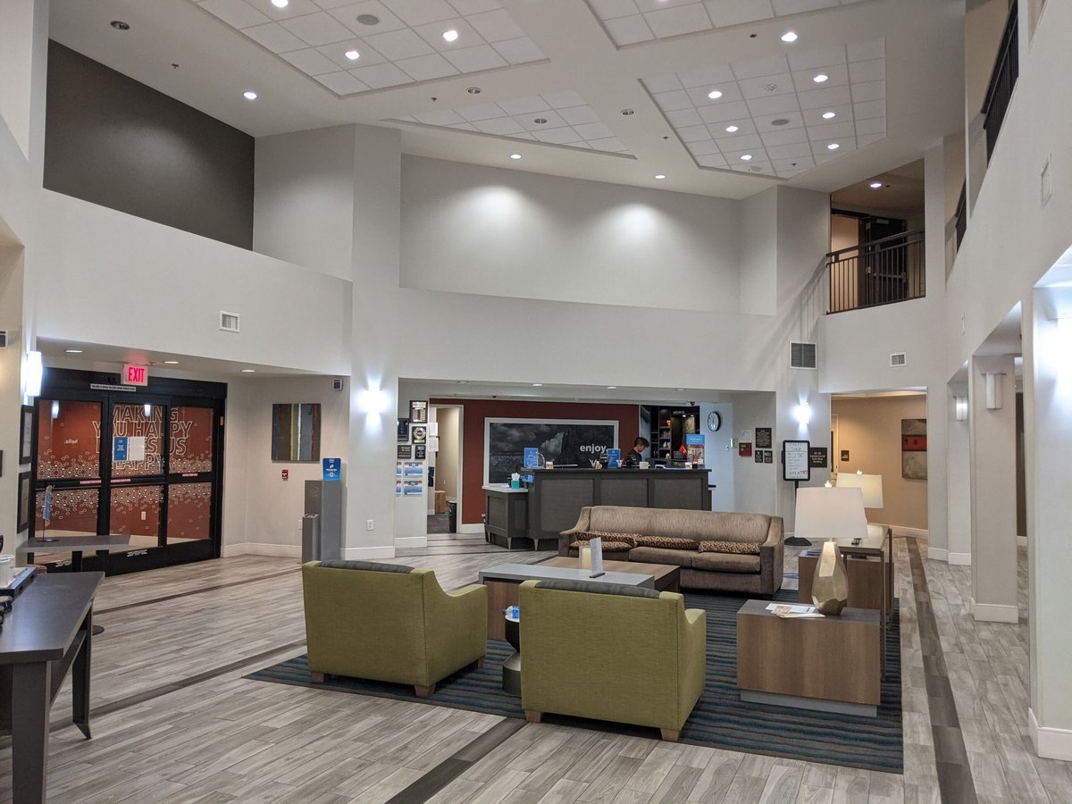 HAMPTON INN & SUITES TEMPE/PHOENIX AIRPORT $80 ($̶1̶0̶2̶) - Updated ...