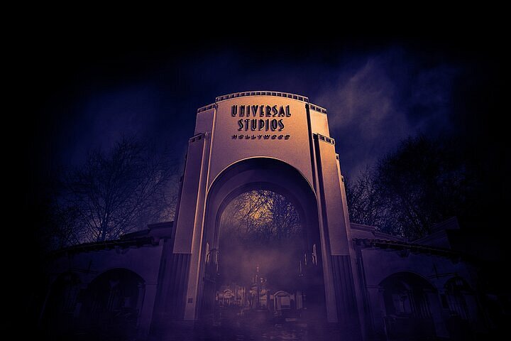 2023 Halloween Horror Nights Admission Tickets at Universal Studios  Hollywood