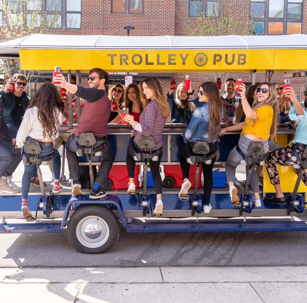 Trolley Pub - All You Need to Know BEFORE You Go (2024)