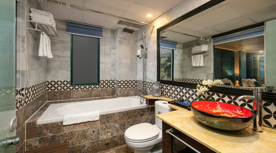 Bathroom1