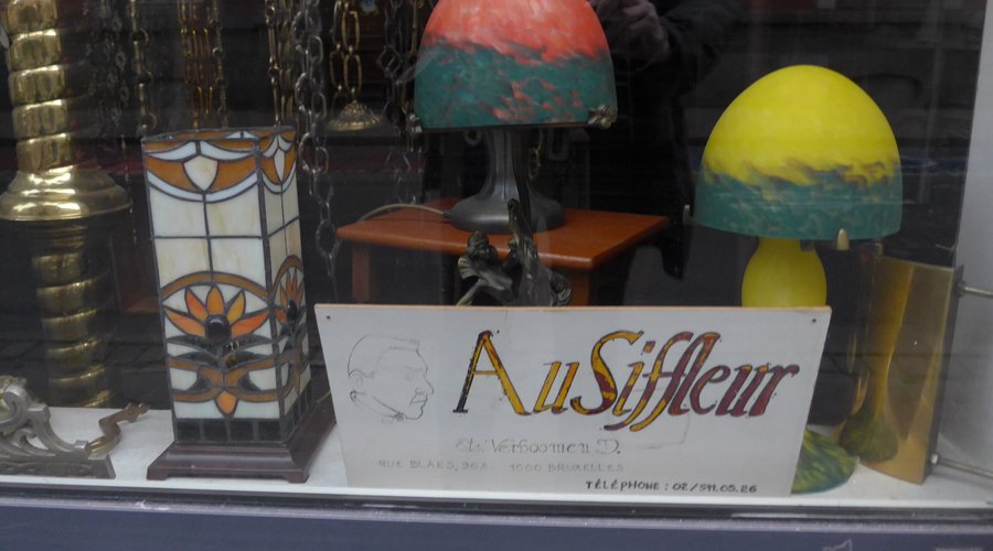Brussels, Quartier Marolles: Au Siffleur Marolles at Rue Blaes 96a