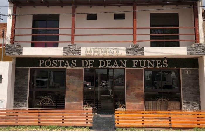 Hotel Postas de Dean Funes