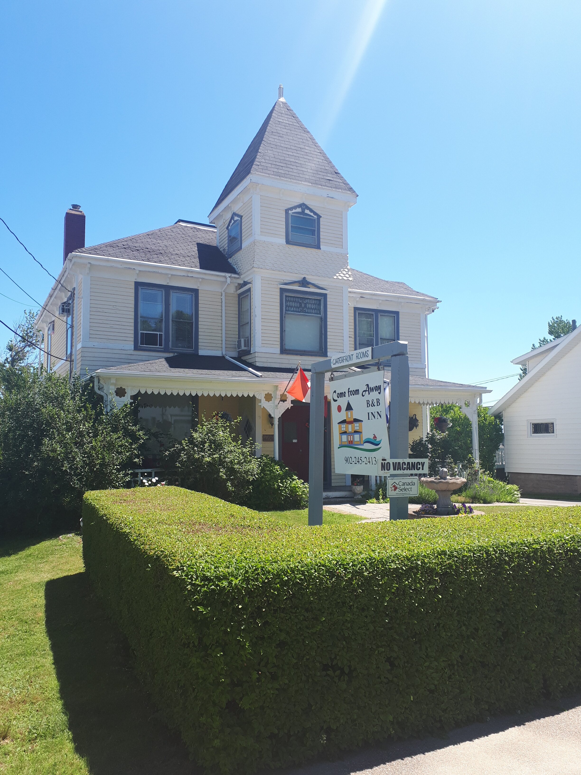 COME FROM AWAY B&B INN - Updated 2024 Prices & Reviews (Digby, Nova Scotia)