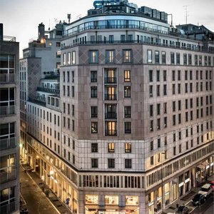 Hotel Building