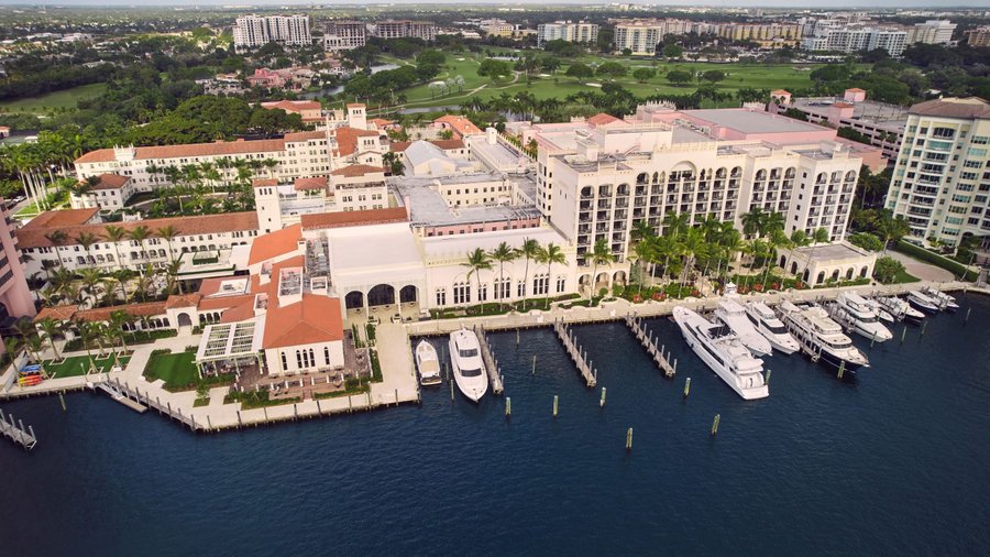 Yacht Club