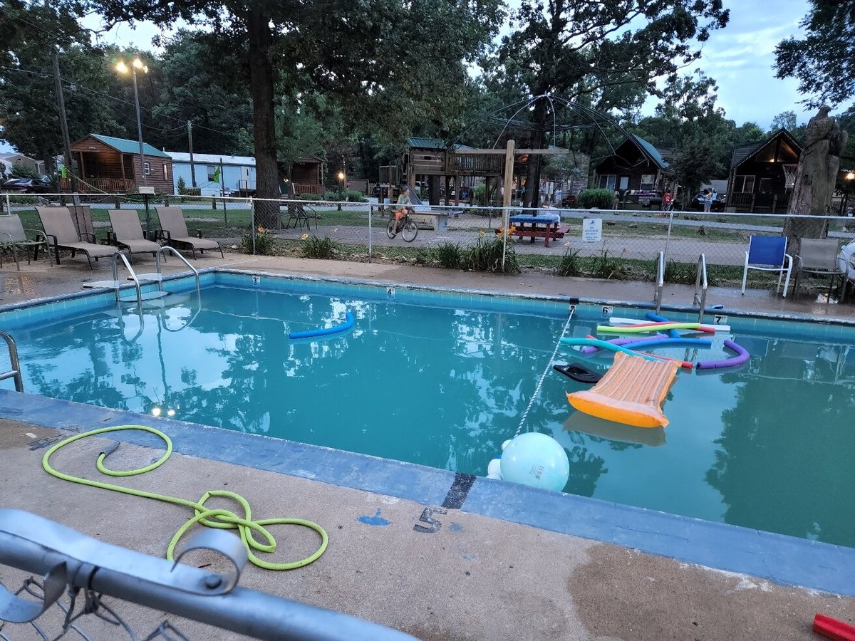 LEE'S GRAND LAKE RESORT - Updated 2024 Hotel Reviews (Grove, OK)