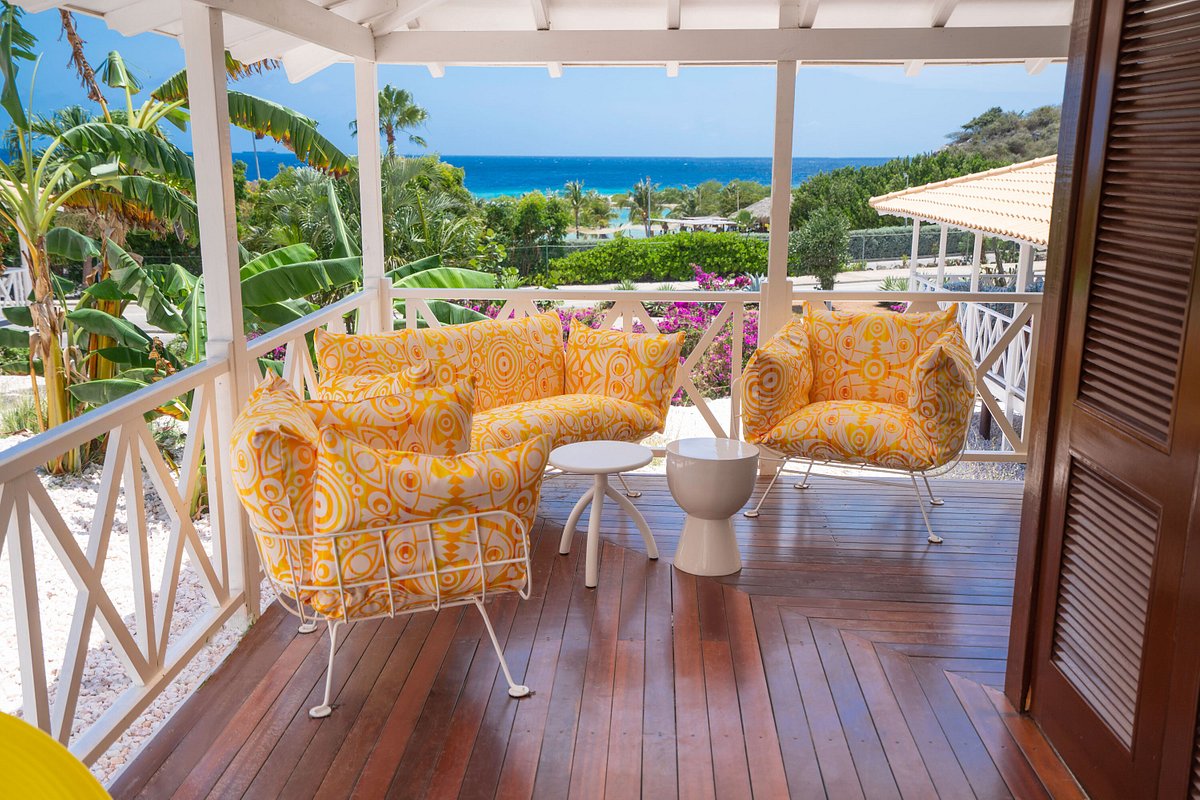 Papagayo Beach Resort, hotel in Curacao