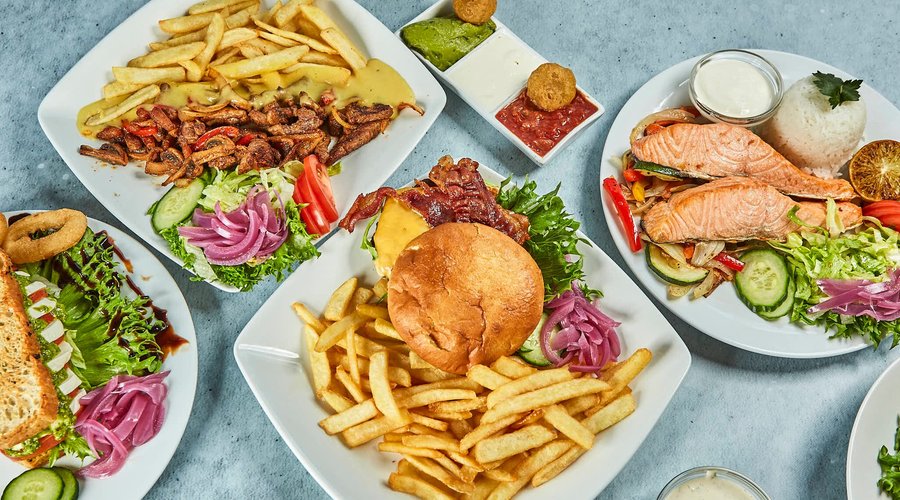 Fresh Norwegian Salmon
Biffsnadder
BBQ  Burger
Bacon Cheese Burger
Focacia Mozarella

N.B: Upon request we provide gluten free food