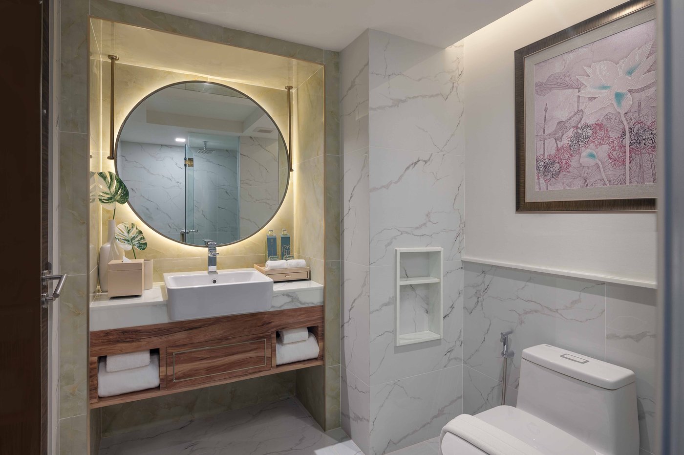 AIRA HOTEL BANGKOK 50 (̶7̶2̶) Updated 2023 Prices & Reviews Thailand