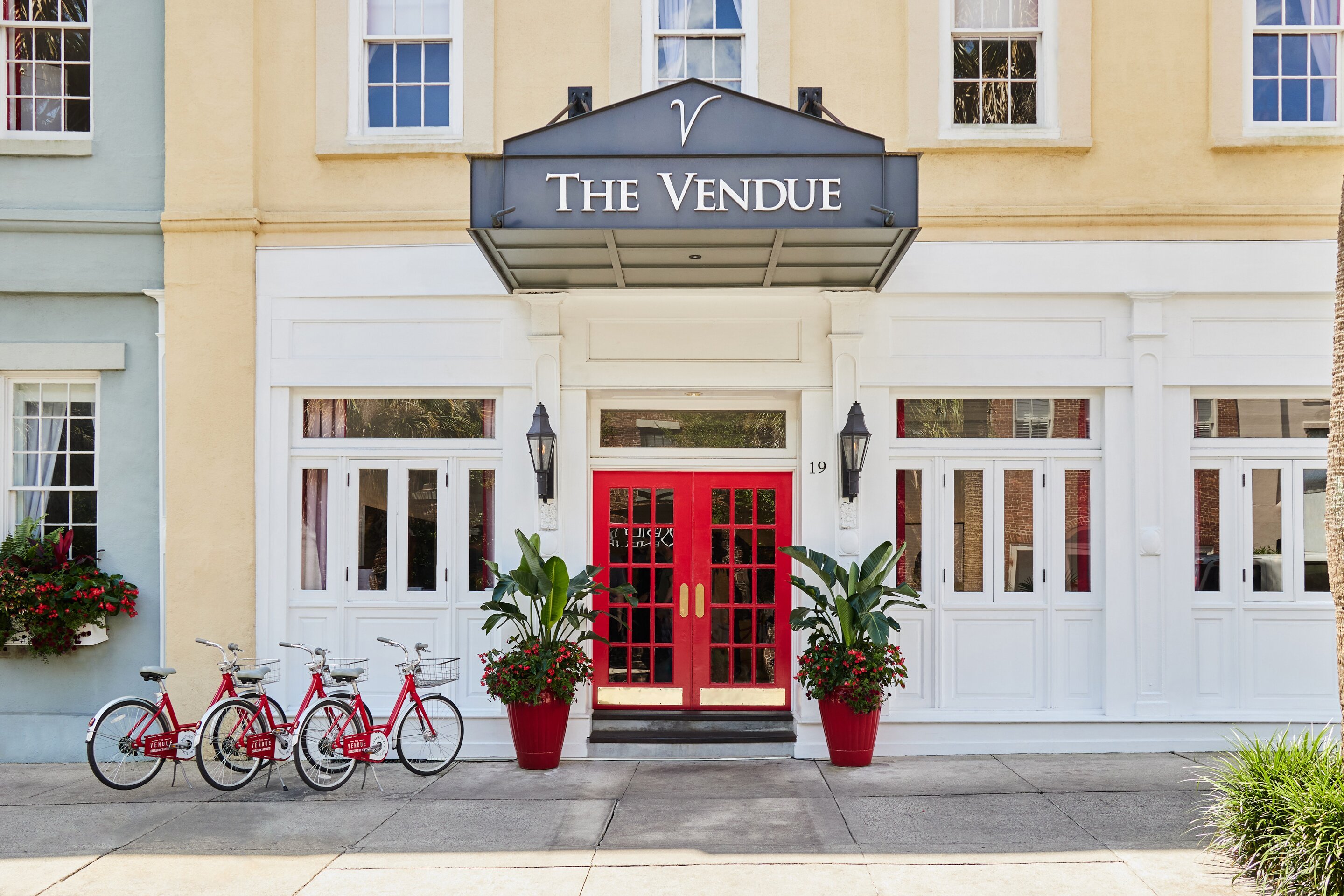 THE 10 BEST Hotels In Charleston For 2023 (from C$109) - Tripadvisor