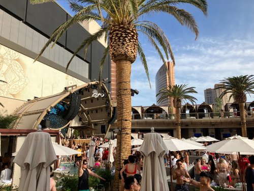 BEST LAS VEGAS POOL PARTIES *2022*! ranking day clubs from HIP HOP