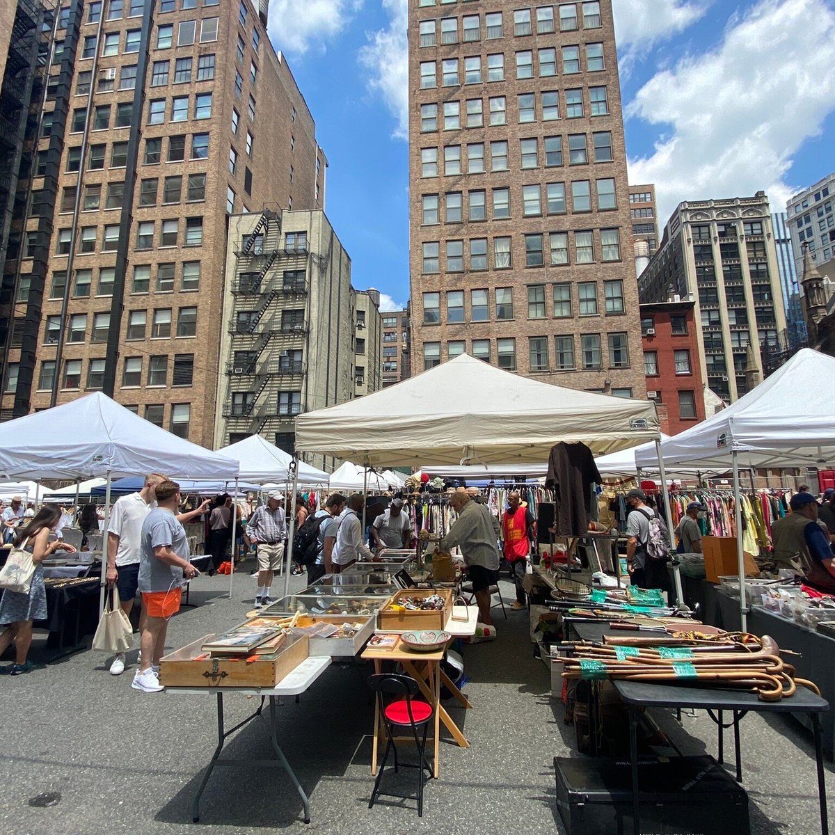 2022年 Chelsea Flea Market 行く前に！見どころをチェック トリップアドバイザー