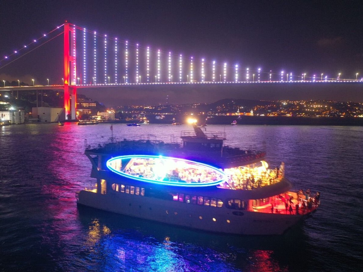 Istanbul Bosphorus Cruises - All You Need to Know BEFORE You Go