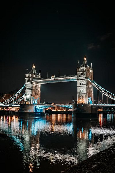 London Bridge bij nacht