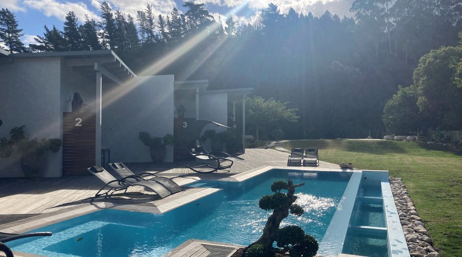All suites Mountain facing with lovely sun streaming in