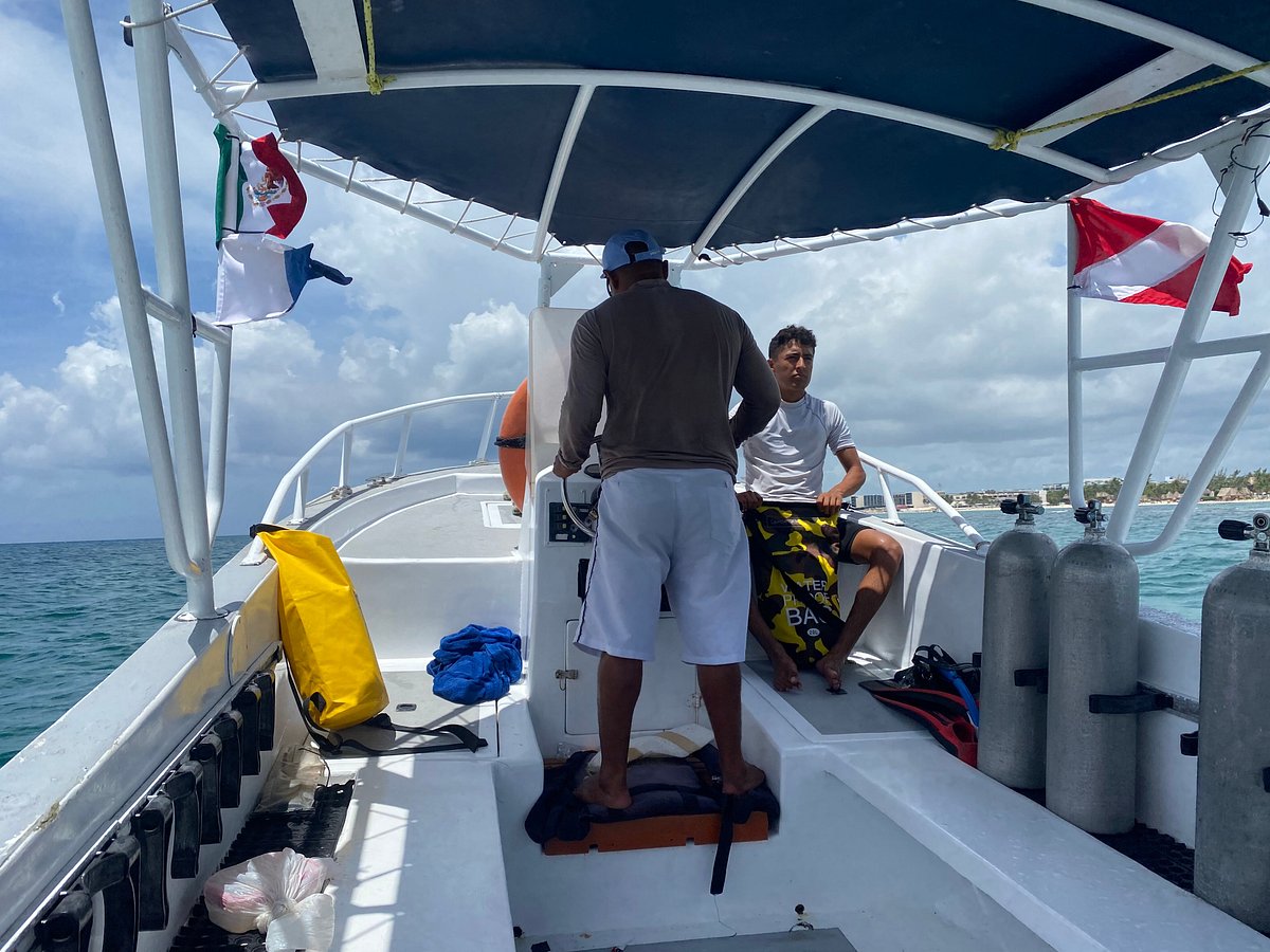 playa del carmen diving shop